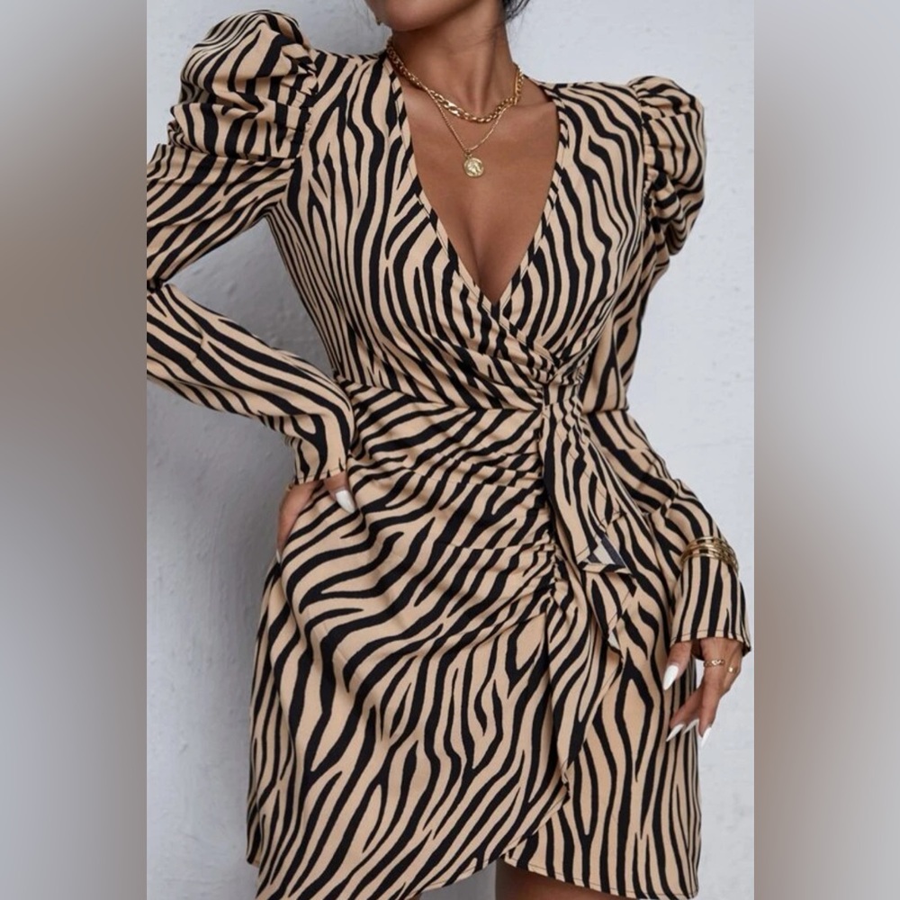 Shein Women's Dress Zebra Striped Gigot Sleeve Ruffle Trim Wrap Dress /medium